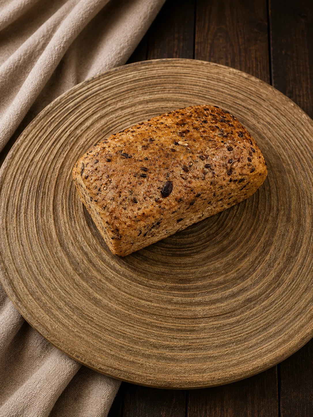 Vollkornbrot, Mehrkornbrot, Körnerbrot, Rundes Brot, Frisch gebacken